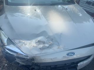 2015 Ford Focus SE - Engine Compartment Image
